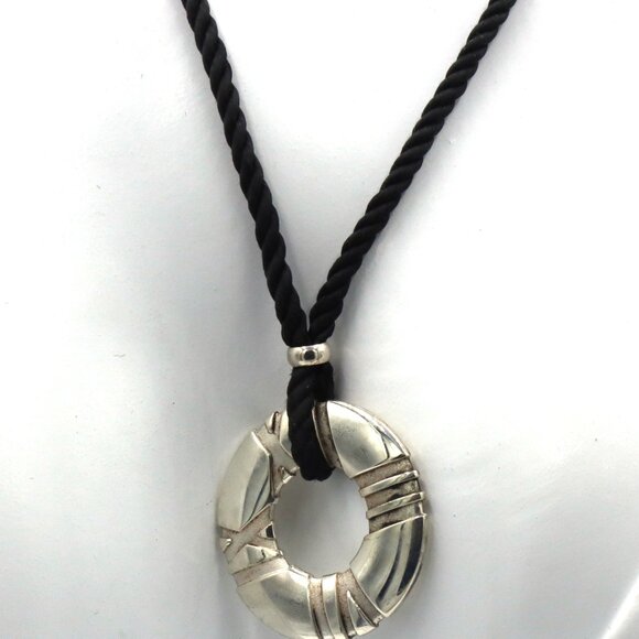 Tiffany & Co Atlas circle pendant on black cord necklace - Picture 2 of 7